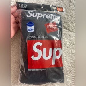 Supreme/Hanes Boxer Brief